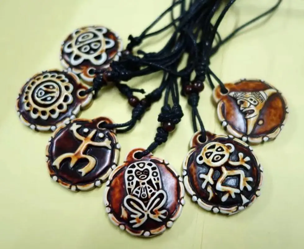 22 pcs Retro Necklace Mens Resin Bone Carving Lucky Bead Jewelry