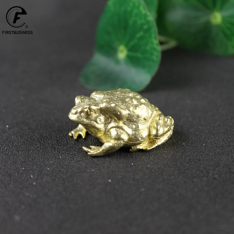 Brass Gold Lucky Toad Figurines Miniatures Small Desktop Ornaments Copper Simulation Animal Tea Pet Retro Home Decoration Craft