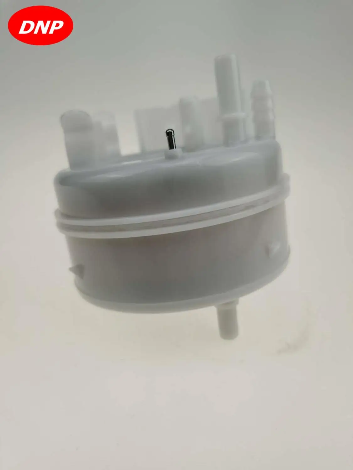 DNP Fuel Filter Fit For B MW X5 X3 X6 E70 4.8L-V8 16117195464 16117195465 16117195468 16117195463 16117295459 16117195466