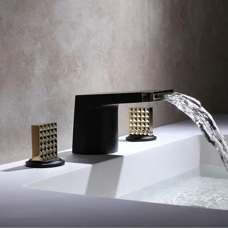 Luxury Gold Brass Bathroom sink faucet Square Three holes Two handles basin mixer faucet Exquisite cold hot waterfall faucet