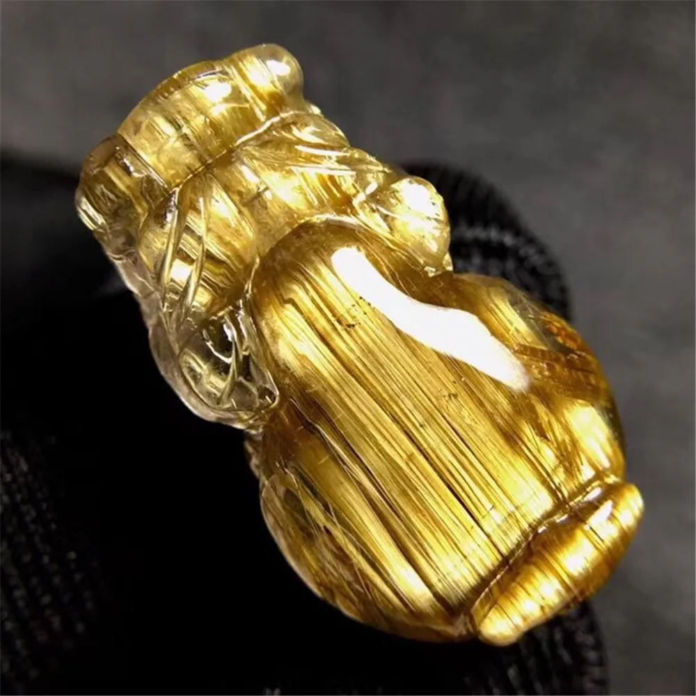 

Top Natural Pixiu/piyao Gold Rutilated Pendant Jewelry For Woman Man Wealth Luck Gift Crystal 24x14x10mm Beads Gemstone AAAAA