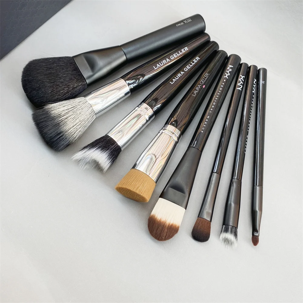 Professional Makeup Brushes Set  8Pcs Face Powder Foundation Eye Shadow Concealer Blending Contouring Lip Brush Set Beauty Tools