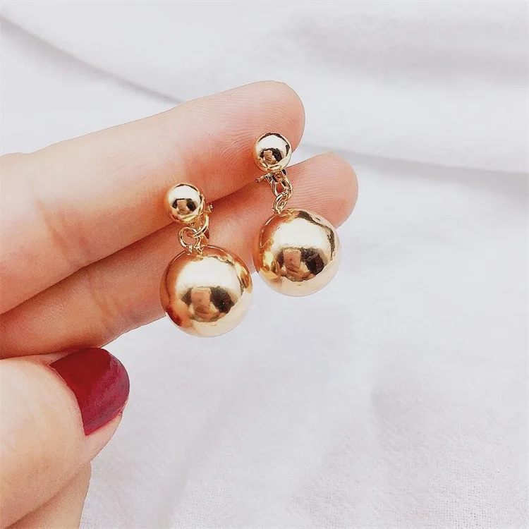 GRACE JUN Korean Style Gold Color Pearl Clip on Earrings No Pierced for Women Party Wedding Fashion Cuff Earrings Luxury Jewelry