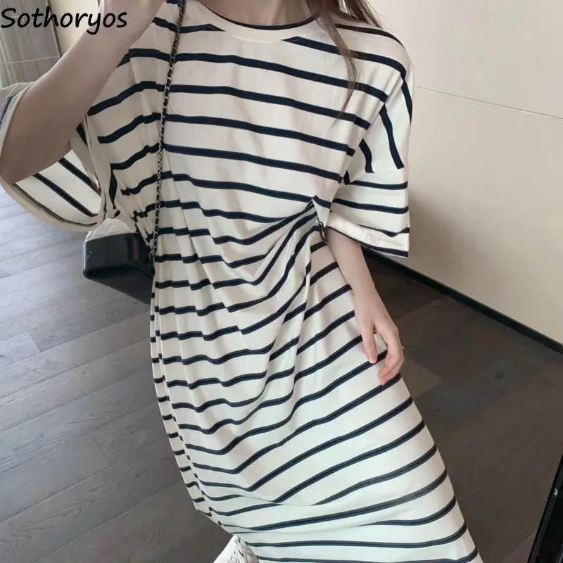 

Women Nightgowns Short Sleeve Mid-calf Stylish Striped Bf Ulzzang Cozy O-neck Side-slit Casual Sleepshirts Plus Size M-3XL Chic