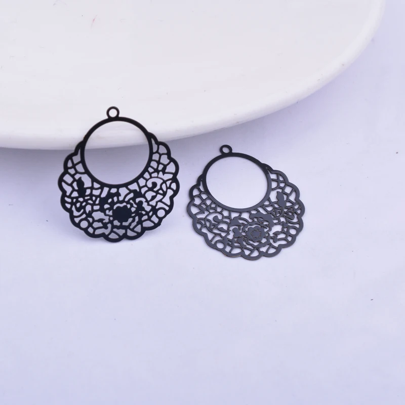 50 Stück AC7642 20*22mm Messing Laser-geschnittene Dünne Anhänger Silberfarben Charm DIY Schmuck Ohrring Herstellung – Detail 12