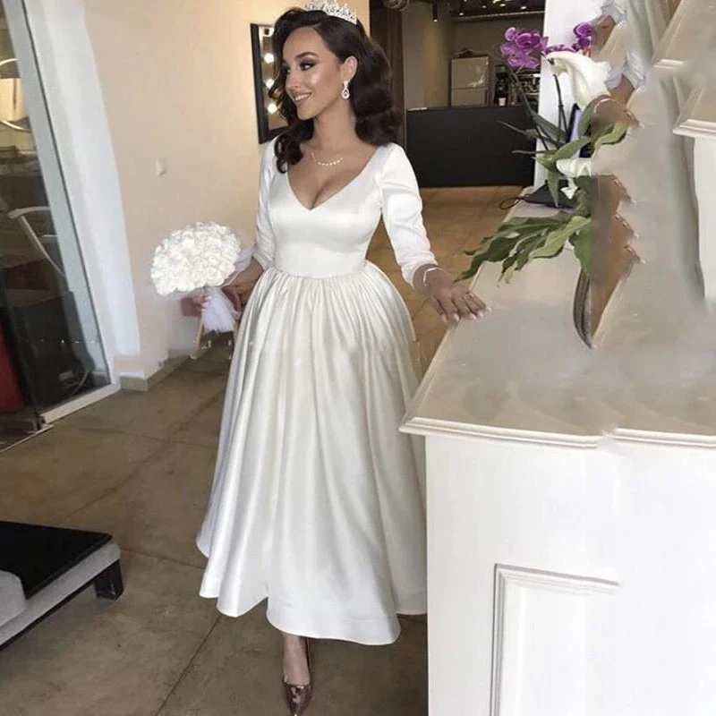 Weiyin AE0728 V Neck Short Wedding Dress 3/4 Long Sleeve White Satin A-line Tea Length Bride Gowns Backless Beach Wedding Gown