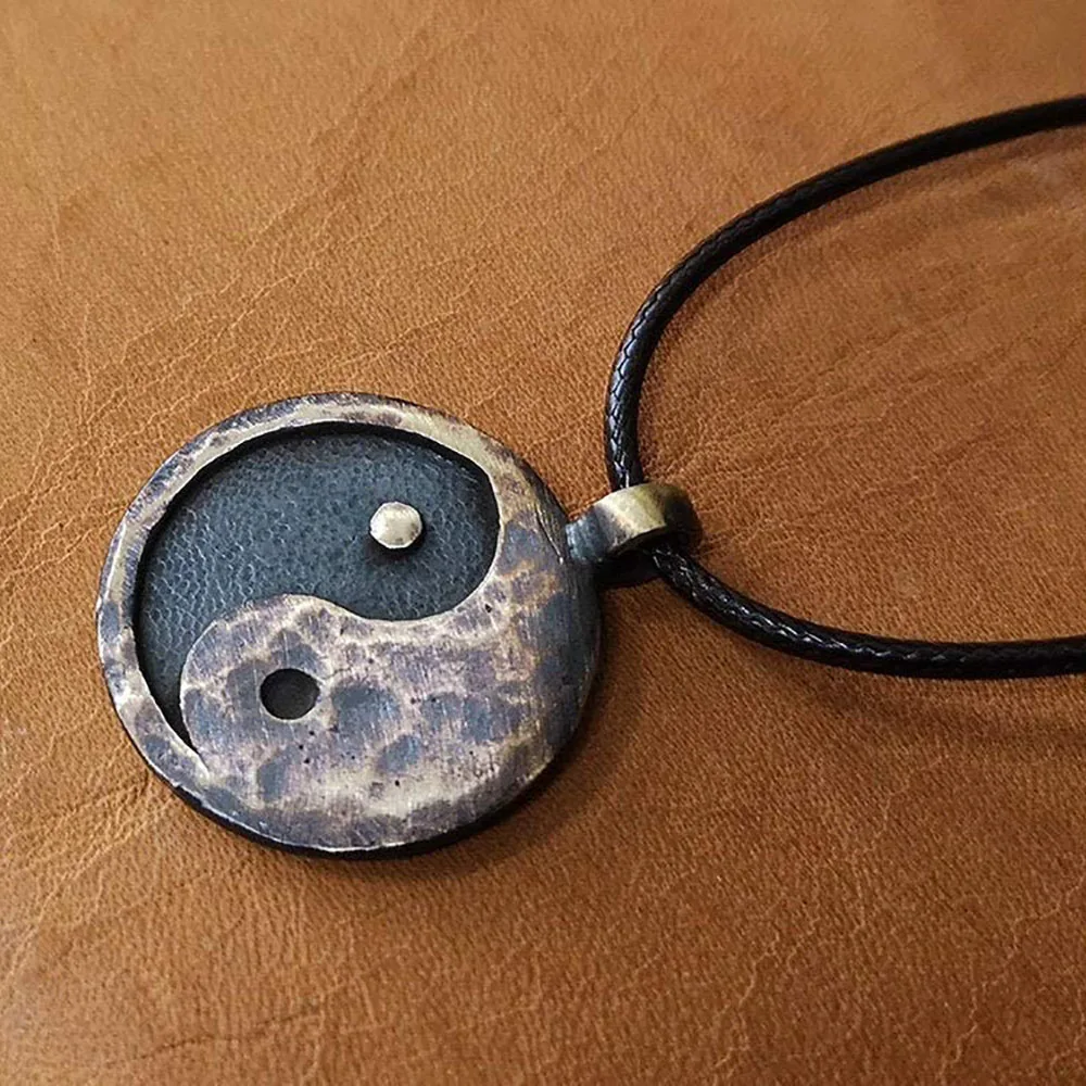 Vintage Taichi Synbol Yin Yang Necklace For Men Ancient Looking High Quality Pendant Handmade Necklaces Jewelry Birthday Gift