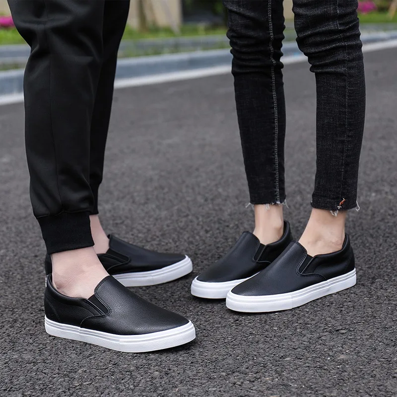 Fashion Cool Young Men Street Shoes Soft Mens Casual Shoes Brand Loafers Male Footwear Black White Shoes KA3764