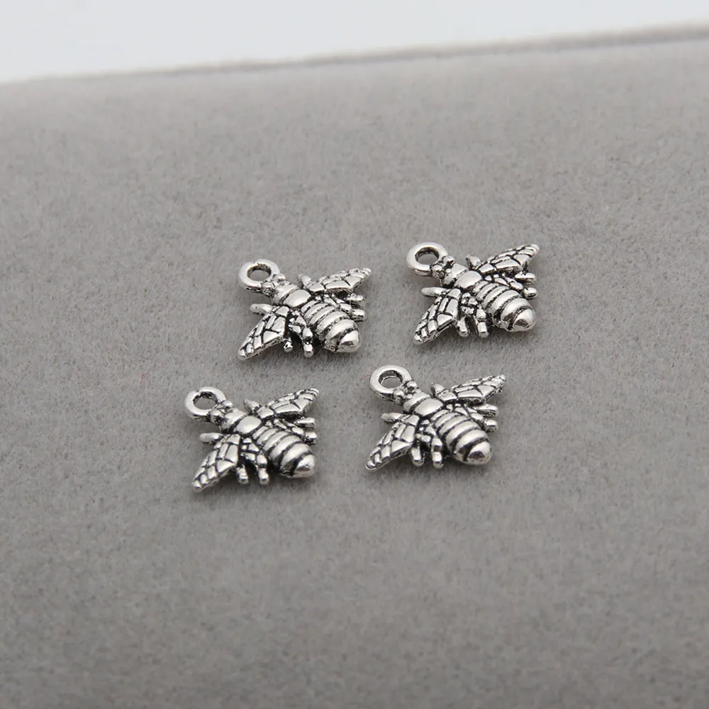 200pcs Silver Color Mini Bee Honeybee Charms Insects Animal Pendant Jewelry Making DIY Handmade Craft Accessories A3450