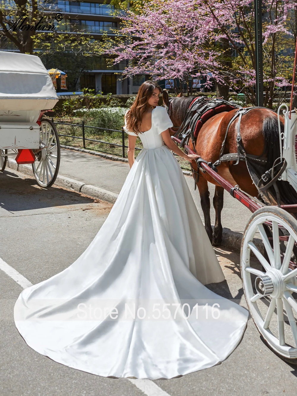 Alonlivn Square Collar Ball Gown Wedding Dress Court Train Lustrous Satin Princess Bridal Gowns