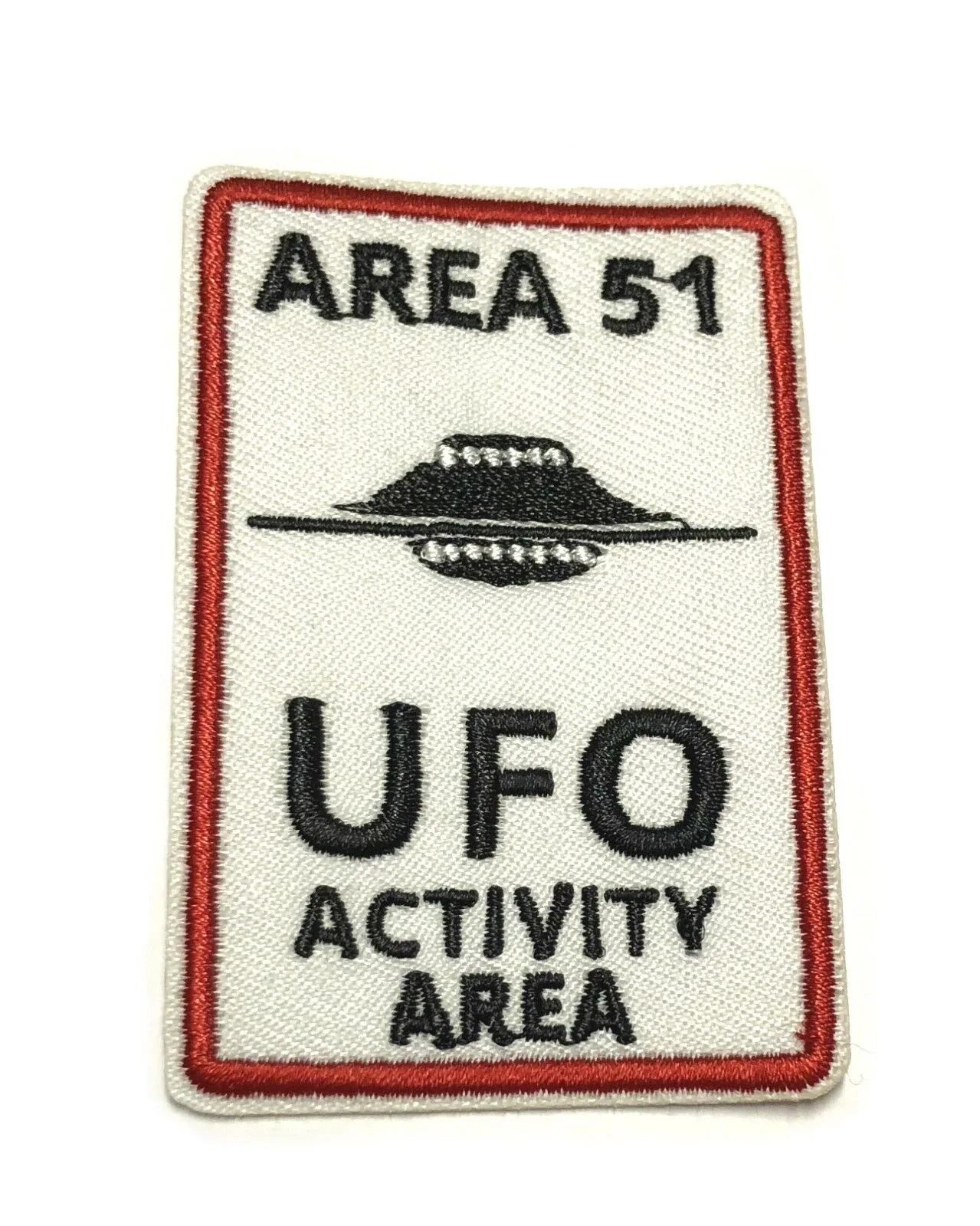 

UFO - I Want To Believe Aliens Vintage Retro Style AREA 51 Iron on Patch Applique 1990s (≈ 5-7.5 cm)