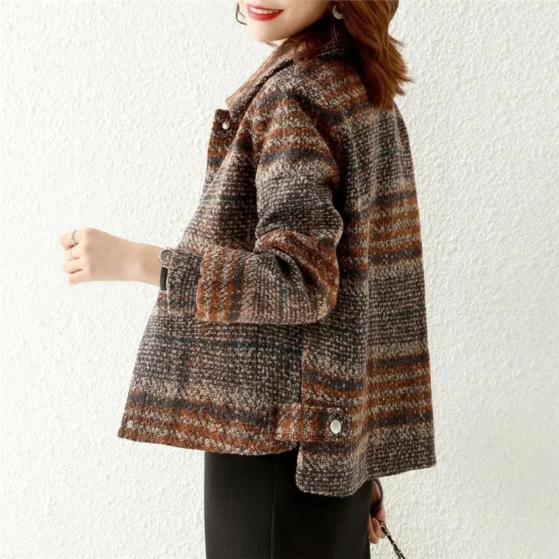 

Short Woolen Coat 2022 Autumn Winter Coat Female Fashionable Women Woolen Jacket Single-Breasted Outwear Casual Casaco Feminino