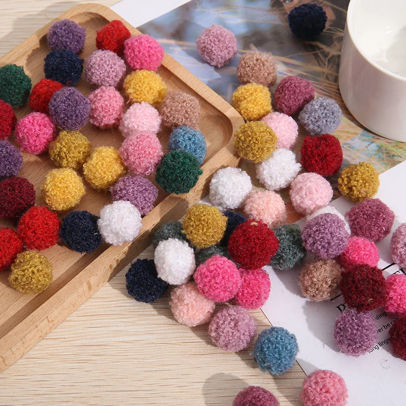 100Pcs 15/20mm Korean Curly Plush Balls DIY Craft Earrings Pendant Hair Accessories Clothing Hat Pompoms Wedding Decor Materials