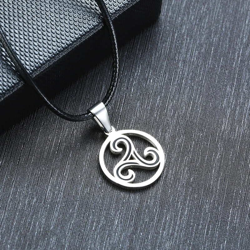 Triskelion Triple Spiral Pendant Triskele Necklace Stainless Steel Bbc Renaissance Unisex Jewelry