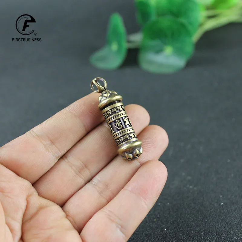 Brass Mantra Buddhist Bottle Pendant for Keychains Handmade Vintage Copper Car Key Chain Hangings Keyrings Jewelry Can be Opened