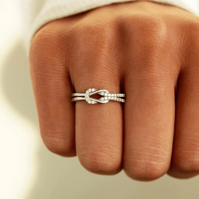 

Friendship Love Knot Ring for Women Girls Cubic Zirconia Ring Birthday Xmas Gift LL@17
