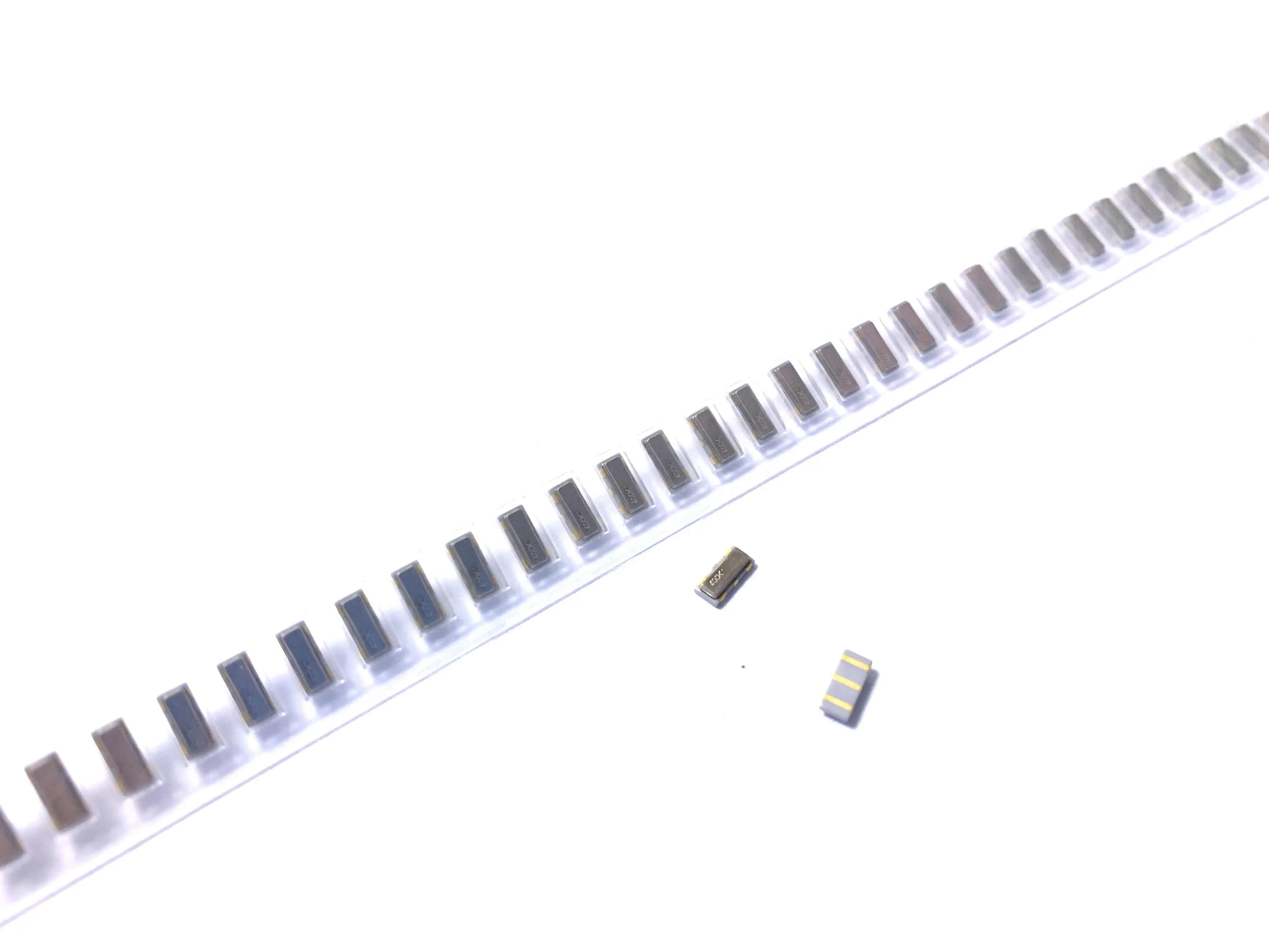 20 Pçs/lote/CSTCE 3213 10M CSTCE10M 3.2*1.3mm 3.20mm x 1.30mm CSTCE10M0G52-R0