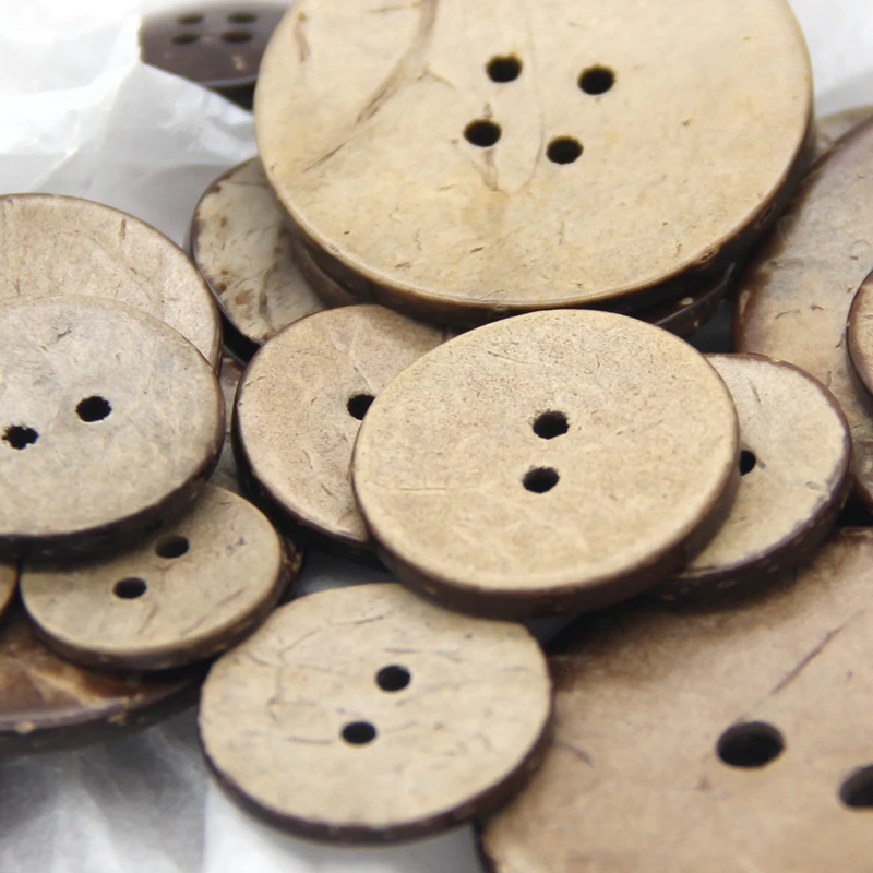 30/40mm Large Natural Eco-friendly Coconut Shell Wood Buttons For Clothing 2 Holes Big Sewing Decorations Accessories Wholesale