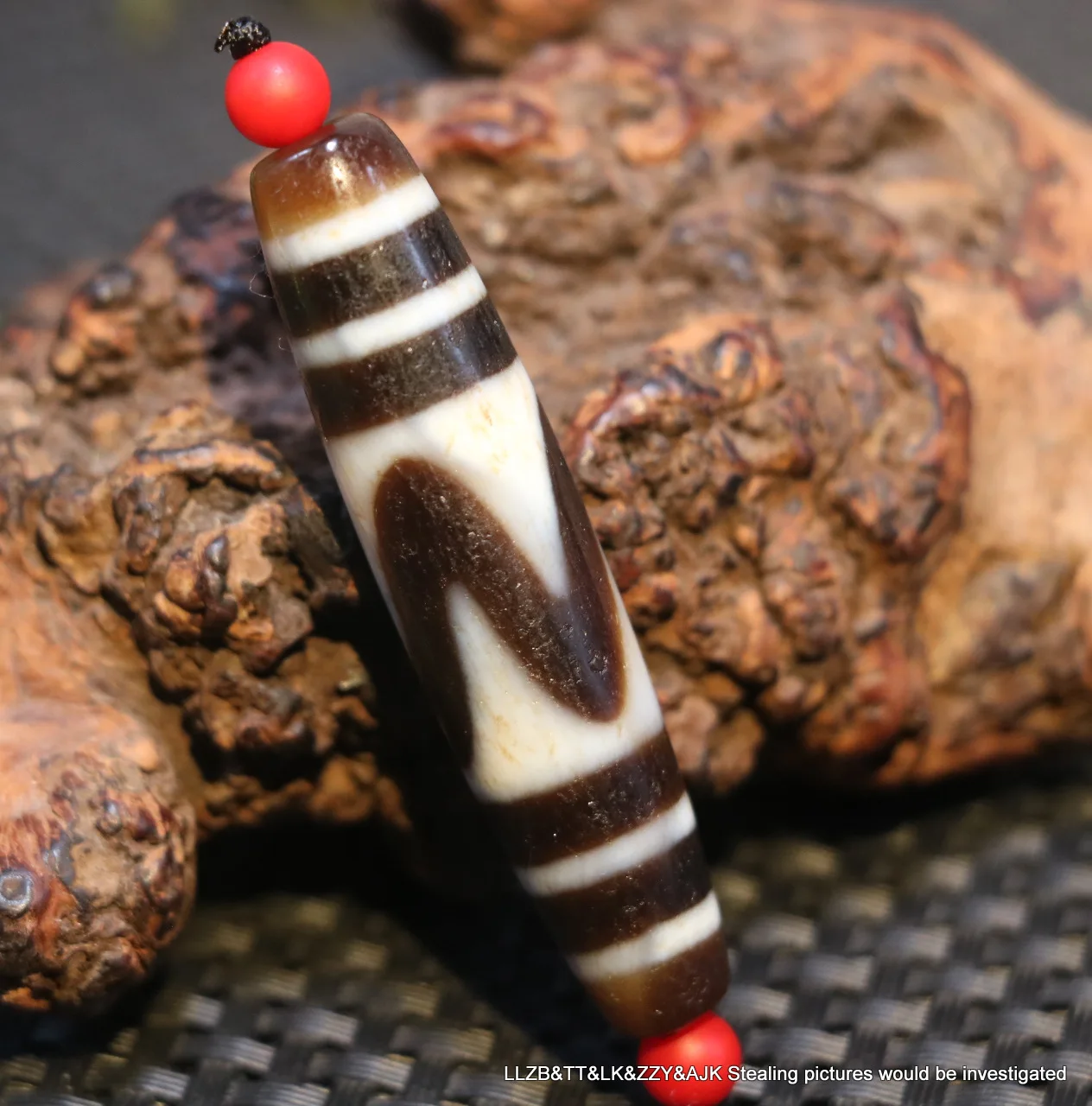 Treasure Magic LKbrother Ultra Energy Tibetan Old Agate Sharp Tiger Tooth dZi Bead Amulet 4A+ Pendant ZQY UPD210927