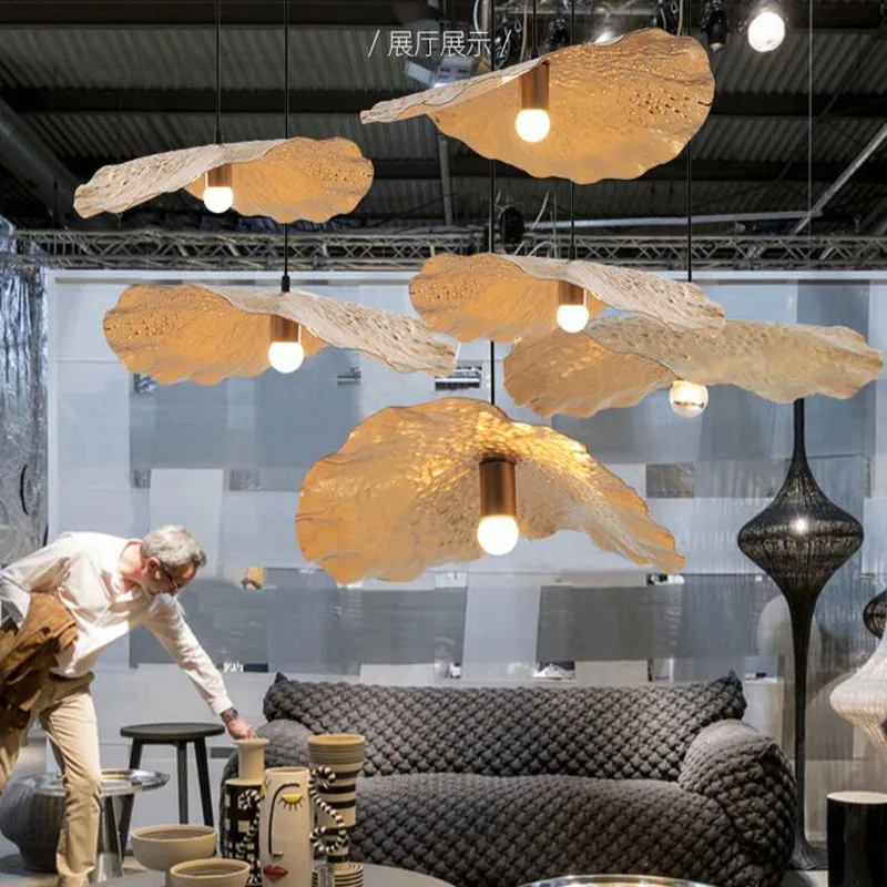 

Led lotus leaf chandelier for living room decoration of European modern dining room metal lamp dining room bar Chandelier