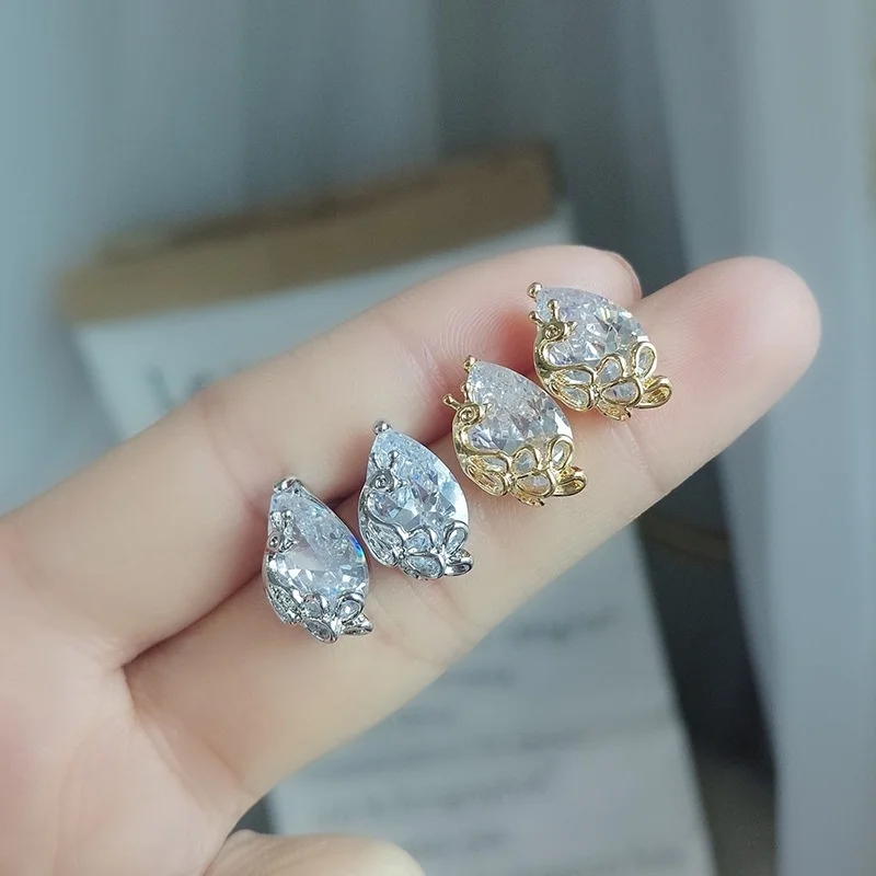 Elegant Silver Plated Peacock Stud Earrings Women's Fashion White Zircon Crystal Earrings Cocktail Party Bridal Earrings Jewelry