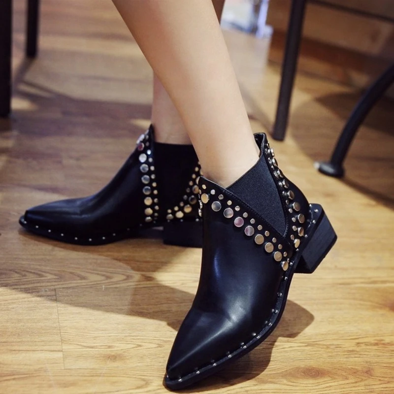 

Handsome Round Metal Rivets Decor Pointed Toe Med Heel Women Ankle Boots Teens Style Slip-on Solid Shoes Short Booties For Lady