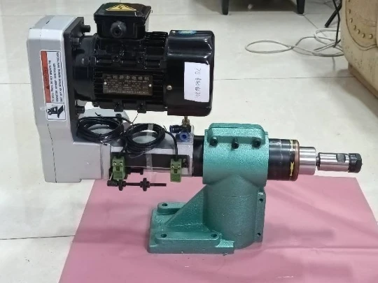 

1.1KW drilling machine + damping horizontal support, dynamic and automatic multi-axis power head don