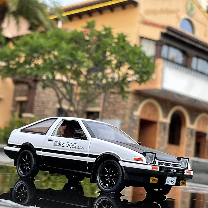 1:20 Movie Car INITIAL D AE86 Alloy Car Model Diecast & Toy Vehicles Metal Car Model Simulation Sound Light Kids Toy Gift