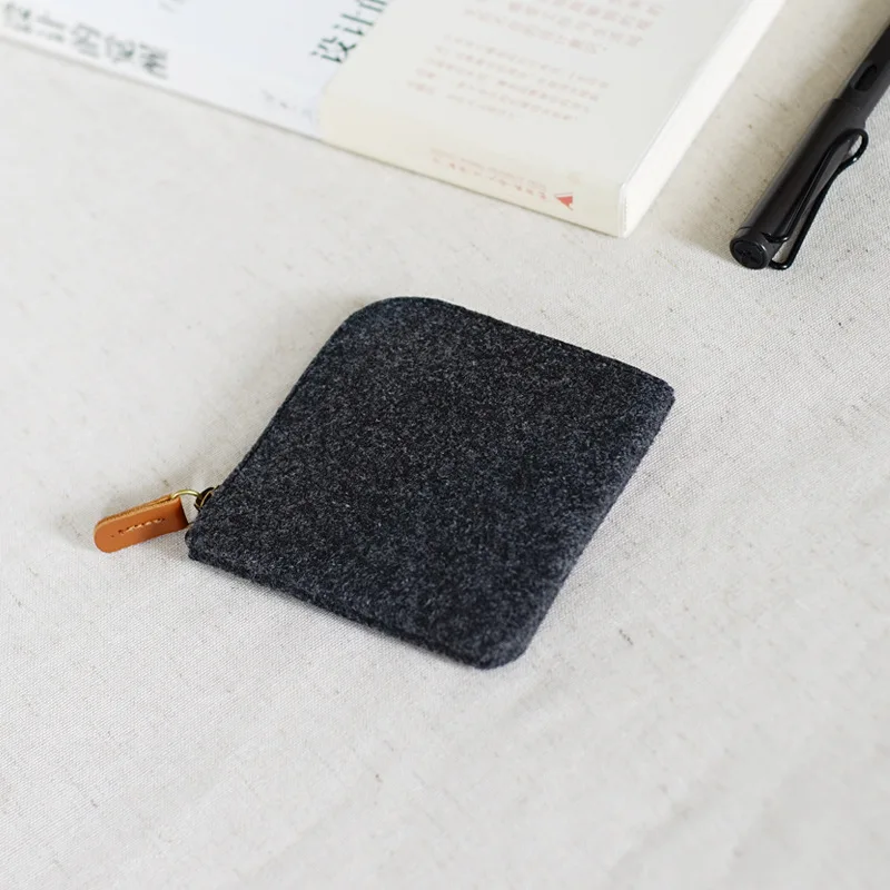 Wool Felt Mini Coin Purse Wallet Women Men Change Bag Credit Card ID Holder Wallets Key Chain Mini Bag Felt Retro Bag