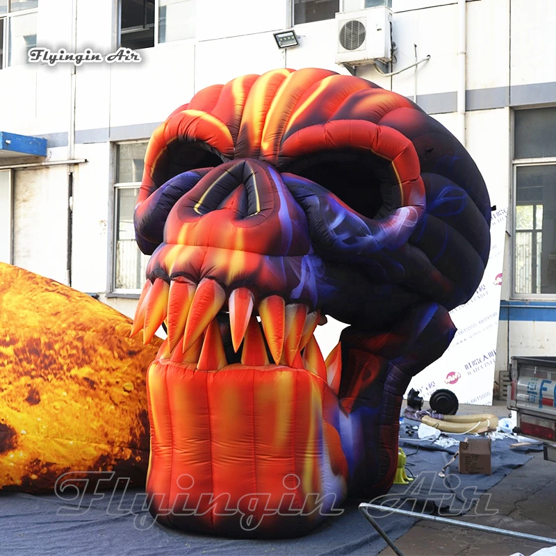 Horrible Giant Inflatable Skull Replica 4m Height Blow Up Burning Devil Dead Bone Model  For Halloween Decoration