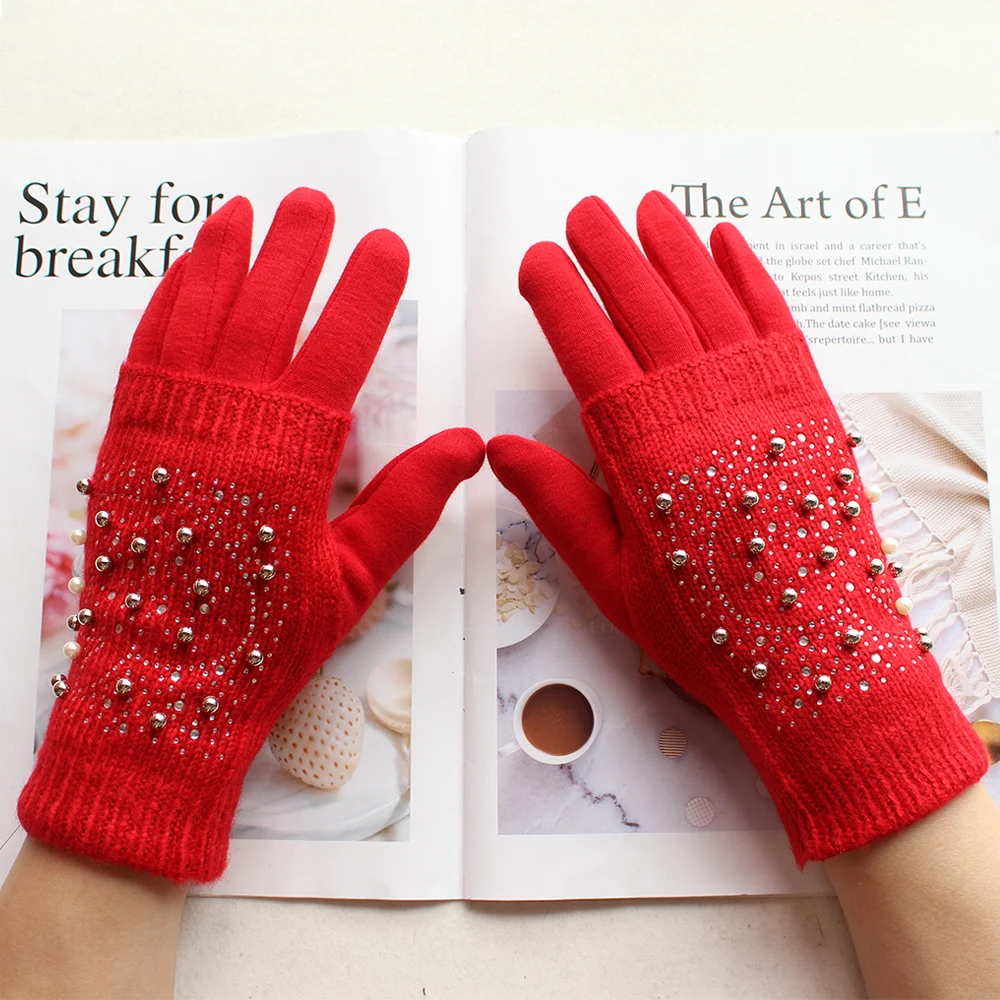 New style ladies winter warm knitted cotton gloves red fashion diamond sheath dual-use windproof and cold-proof gloves