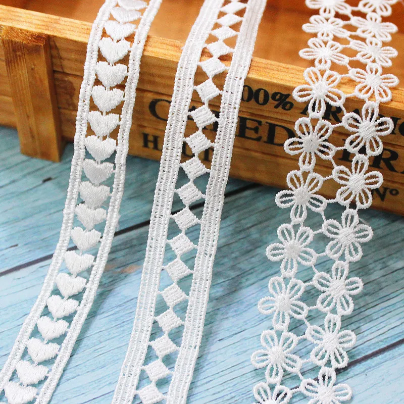 

Lace Trim 15 yard Ivory Water Soluble Polyester Ribbon Tapes Dress Clothes Sewing Material Fabric 1.3-2.5cm wide M4F76