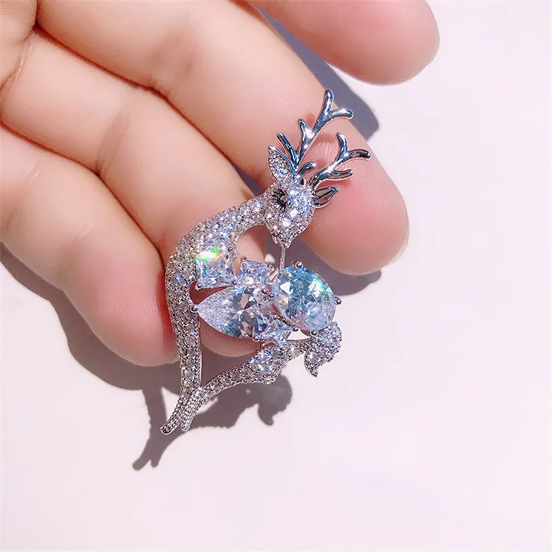 3A Cubic Zirconia Deer Brooch Pin Luxury Crystal Elk Brooches for Women Men Suit Christmas Pin Accessories Jewelry Animal Broach