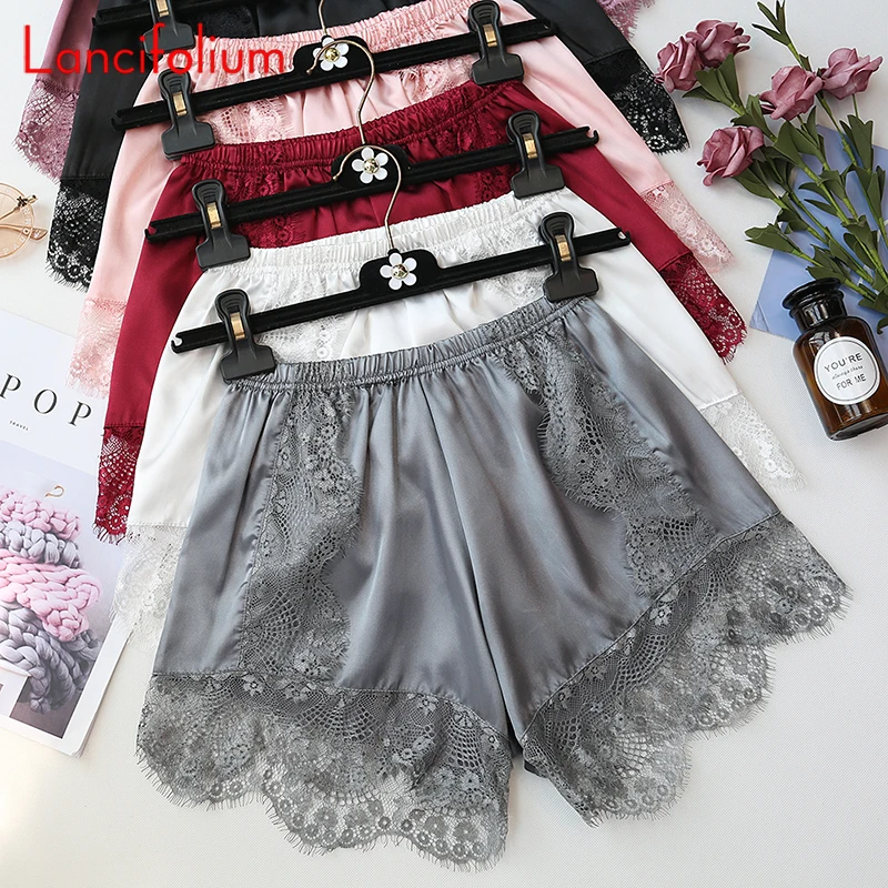 

Summer Y2k Sexy Pink Lace Patchwork Black Shorts Thin Elastic Waist Kawaii Casual Cute Satin White Shorts Women Short Pants 2021