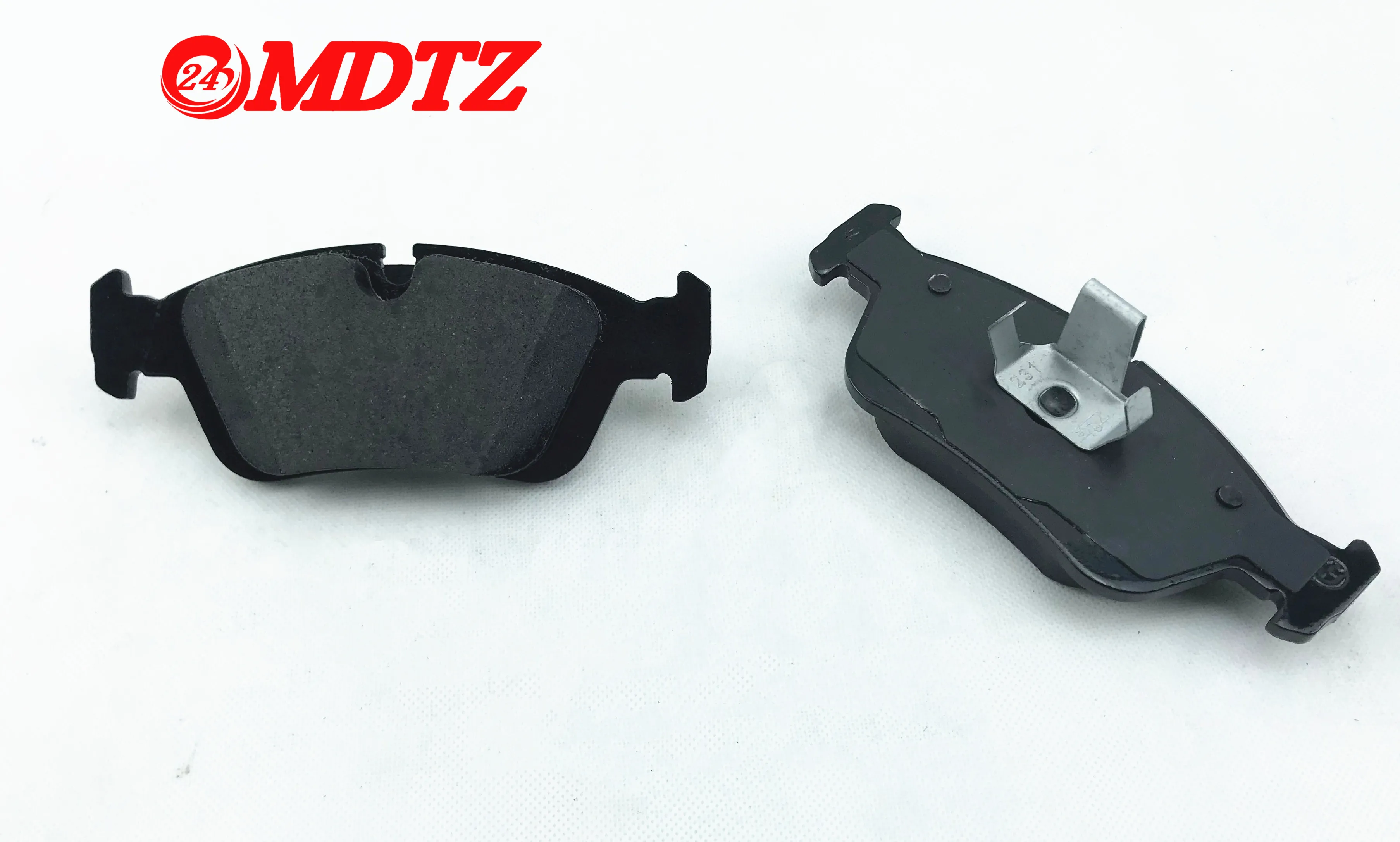 Top quality Auto Brake Pad Fits  34116761242 for BMW E46 E90 320 325 E36