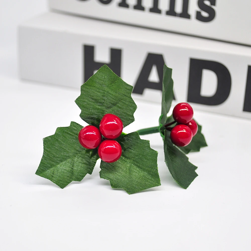 24pcs Christmas Tree Leaf and Artificial Berry Red Cherry Christmas Pendant Wedding Birthday Party Garden Home Store Decoration