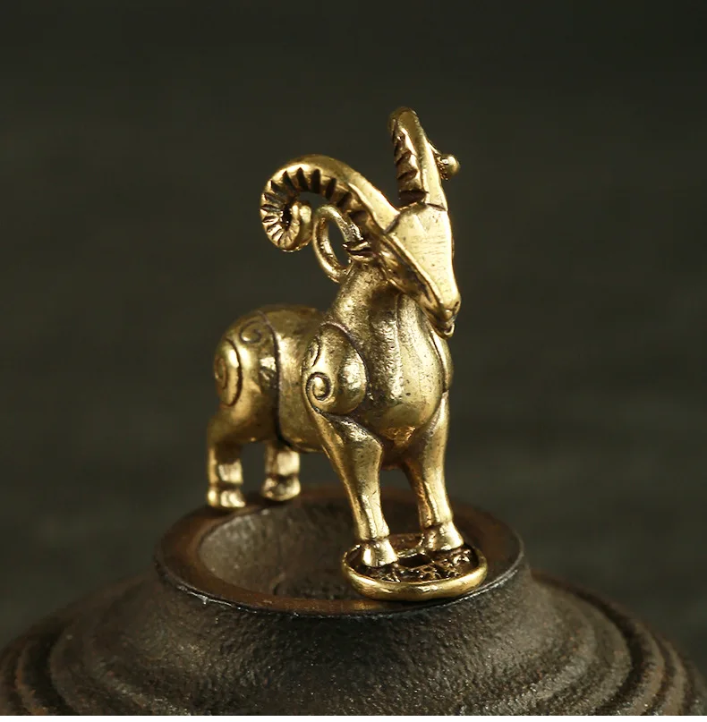 Vintage solid Brass sheep Ornament Brass Pendant Keychain Ornament Accessories m079