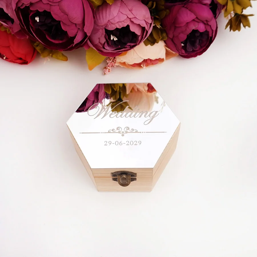 Romantic Wedding Style Hexagon Shape Box Candy Holder Jewelry Display With Acrylic Mirror Cover Custom Name And Date Party Decor