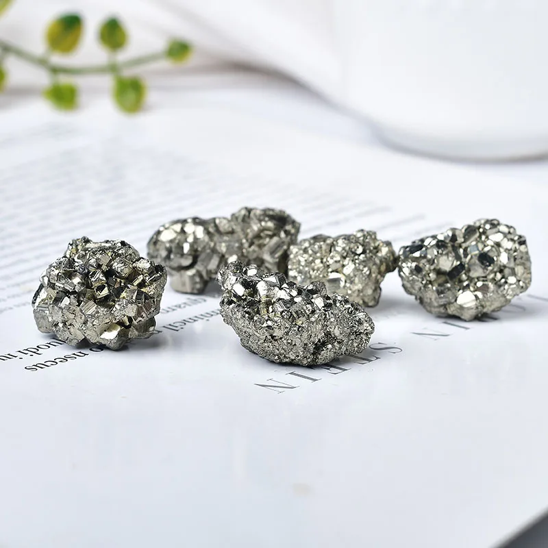 Exquisite Mini Natural Sparkling Crystal Gemstone Pyrite Chalcopyrite Raw Mineral Specimen Stone Healing Energy Decorative Gift