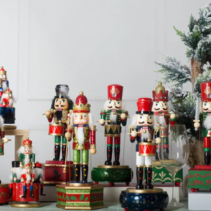 

Christmas Nutcracker King Soldier Honey Love Music Box Decoration Handicrafts Birthday Gift Drum Fencing Sword Musical Box