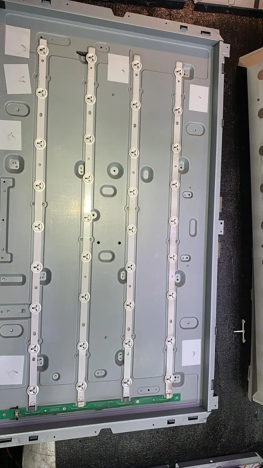 9 diod LED nowa oryginalna jakość taśma LED dla 32 "ROW Rev 0.6 1 A typ B 6916L-1030A 6916L-1031A