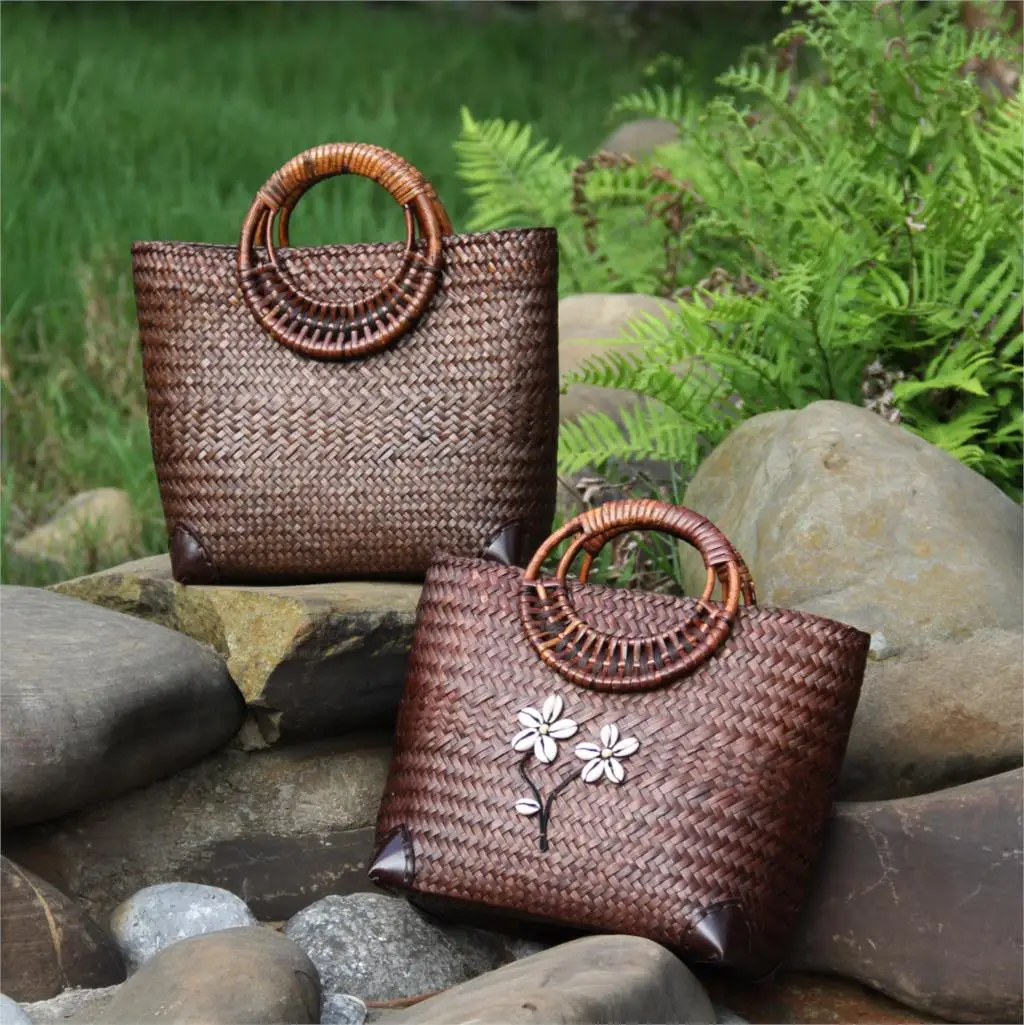 30x26CM Thailand Straw Bag Rattan Bag Hand-woven Women  Handbag Hand-held Literary Retro Handbag a6104