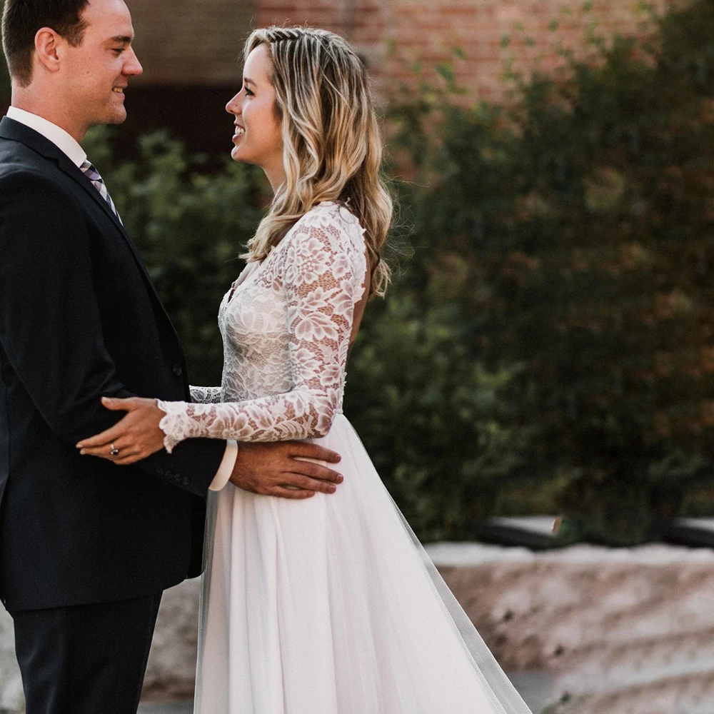 Robe de soirée de mariage en Tulle, tenue de plage, style Boho, manches longues en dentelle, dos ouvert, coupe trapèze, col en v, élégante, grande taille, 2021