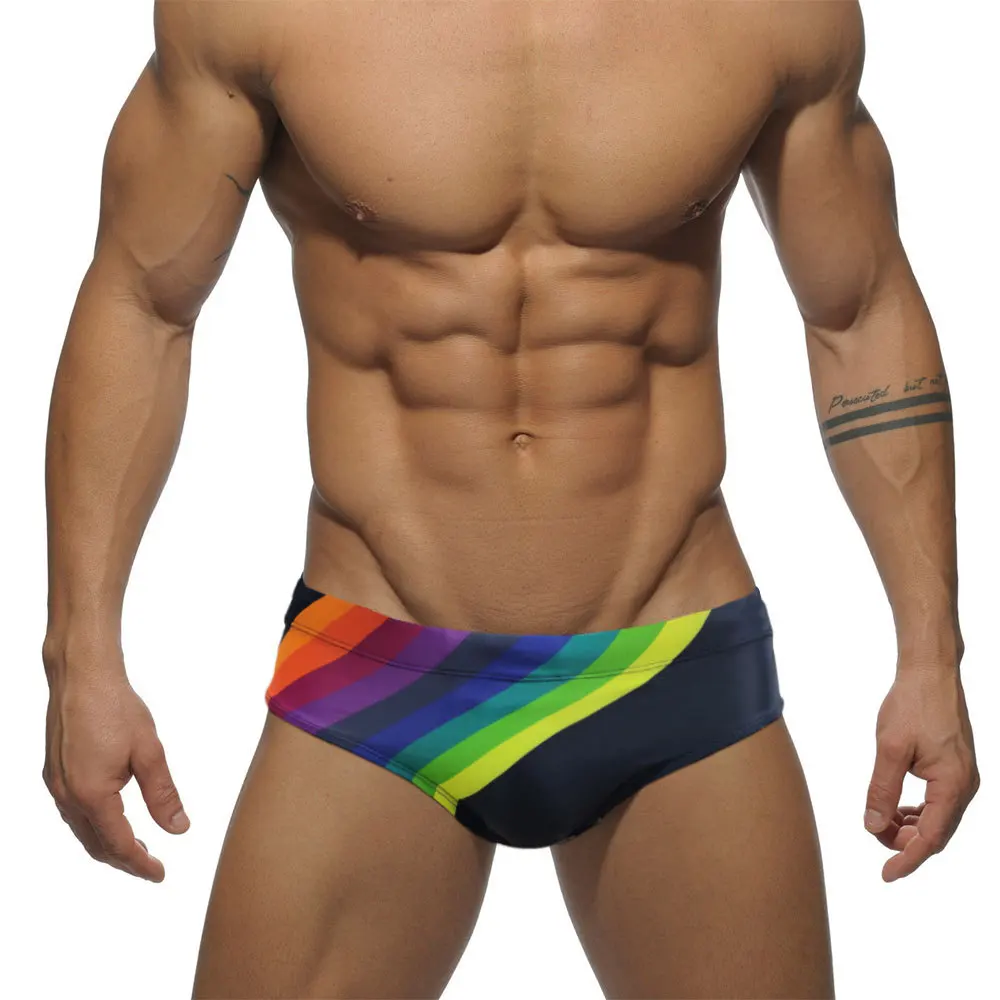 Costume da bagno triangolo arcobaleno da uomo nuovo con Push Pad moda americana europea vita bassa Bikini Sexy estate spiaggia surf