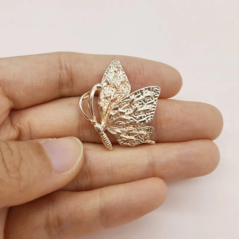 

50pcs 25*30mm Gold color Cute Butterfly charm for cloth/wedding hair Jewelry Findings for DIY Handmade Jewelry Making