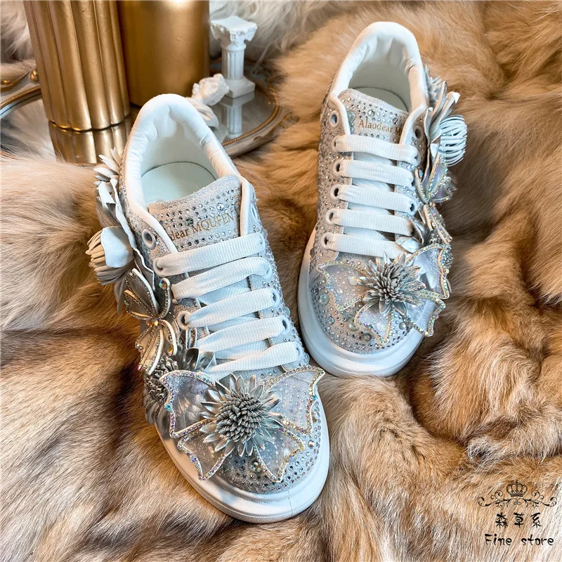 Women Sneakers Lovely Beautiful Crystals Bow Flowers Silver New Design Platform Fashion Diamond Butterfly Girls Comfortable Shoe