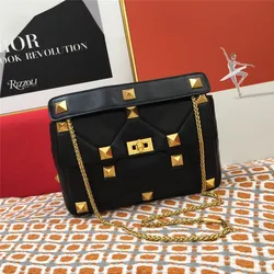 New Chain Rivet Lock Designer Crossbody Bags For Women Luxury Handbags Travel Red Shoulder Messenger Bag Ladies Small Flaps 2024