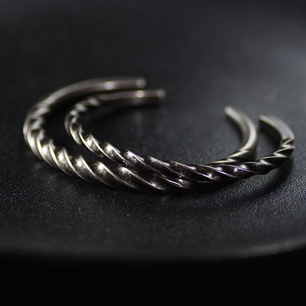 Retro Men Jewelry Punk Stainless Steel Bracelet Men Twist Horns Cuff OPen Bracelets & Bangles Couple pulseira masculina