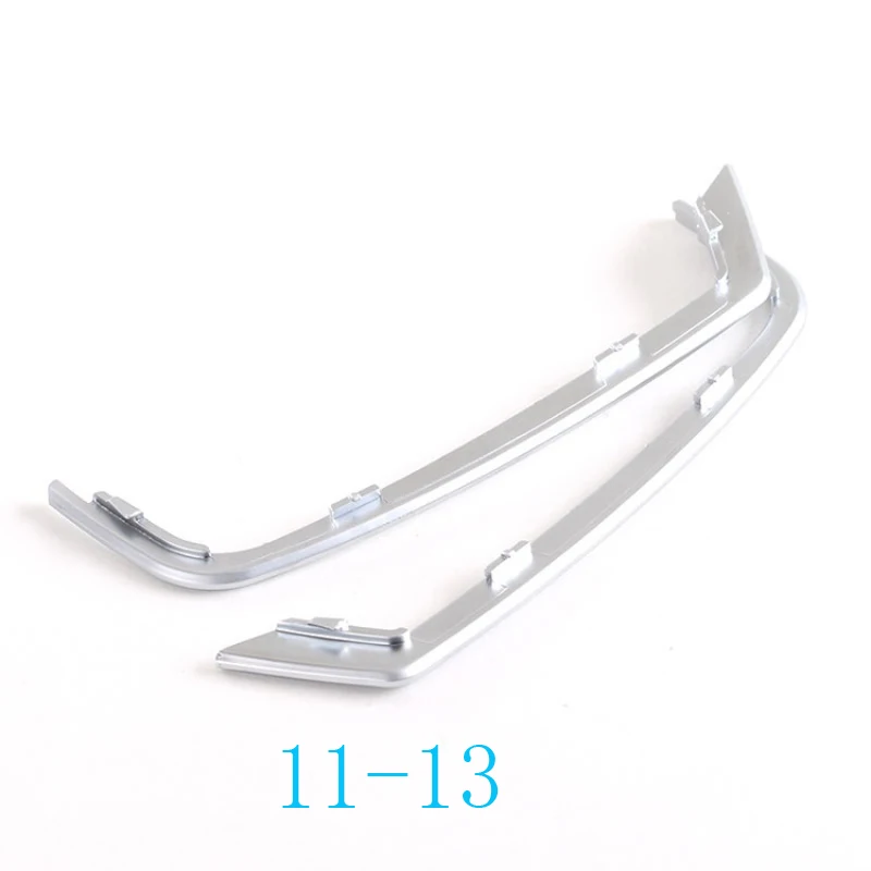 1 Pair Silver Luxury Car 5 Series Speakers Decorative Slit Strip For 520/523 / 525Li / 530 Interior Modification