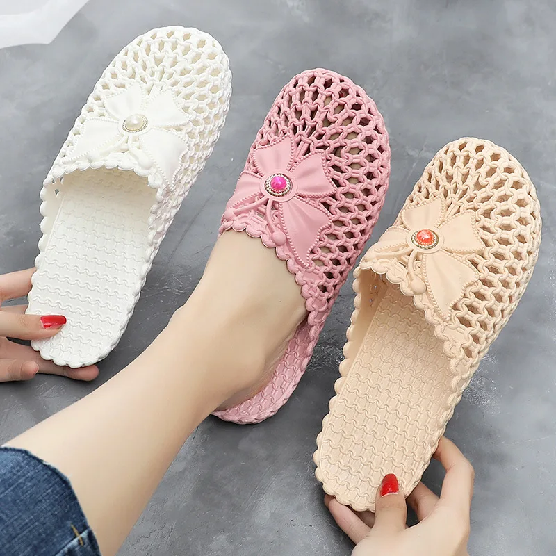 Summer ladies slippers wear sandals and drag nets red Baotou holes half slippers beach plastic sandals